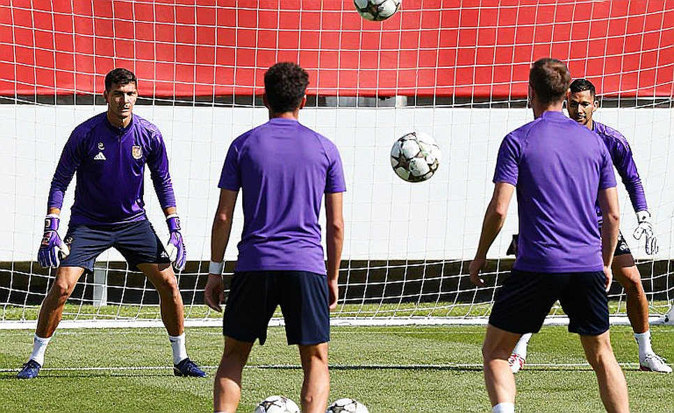 Guendouzi nói về “phản ứng mạnh mẽ”: đọc tín hiệu nội bộ trước kỳ nghỉ đội tuyển Guendouzi nói về “phản ứng mạnh mẽ”: đọc tín hiệu nội bộ trước kỳ nghỉ đội tuyển