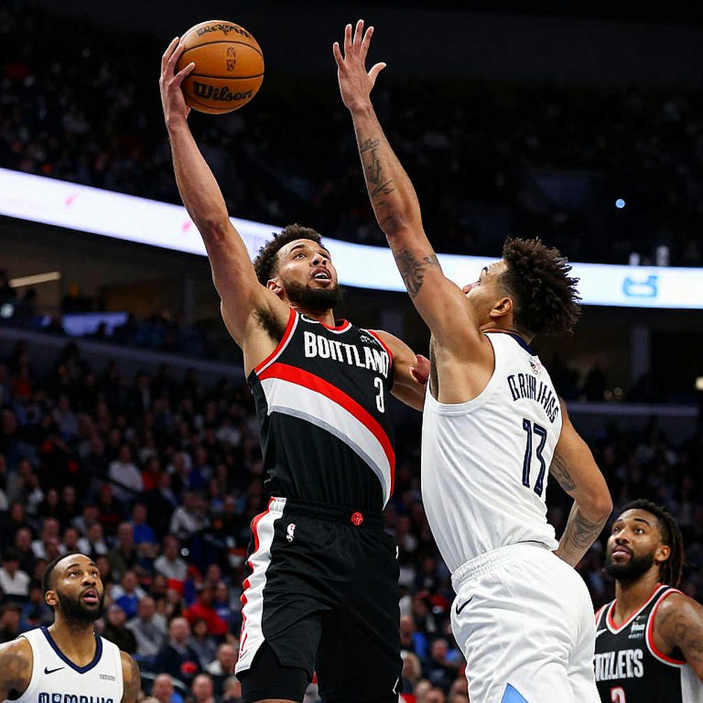 Stephen Curry gia hạn 116 triệu USD với Warriors: khoản chiết khấu hơn 20 triệu và canh bạc cuối sự nghiệp