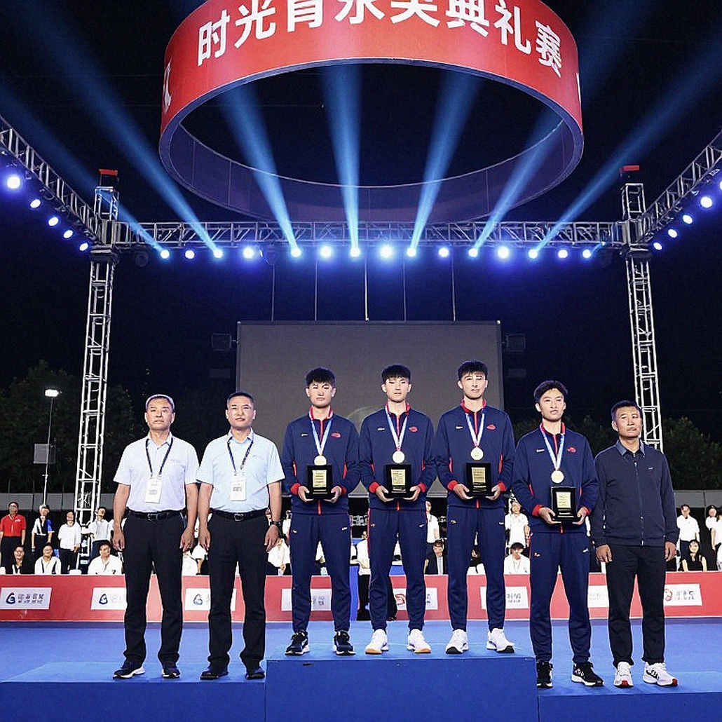 Đêm bế mạc Asian Games: 348 vận động viên, ba huy chương vàng và khoảng trống điền kinh không ai nhắc đến Đêm bế mạc Asian Games: 348 vận động viên, ba huy chương vàng và khoảng trống điền kinh không ai nhắc đến
