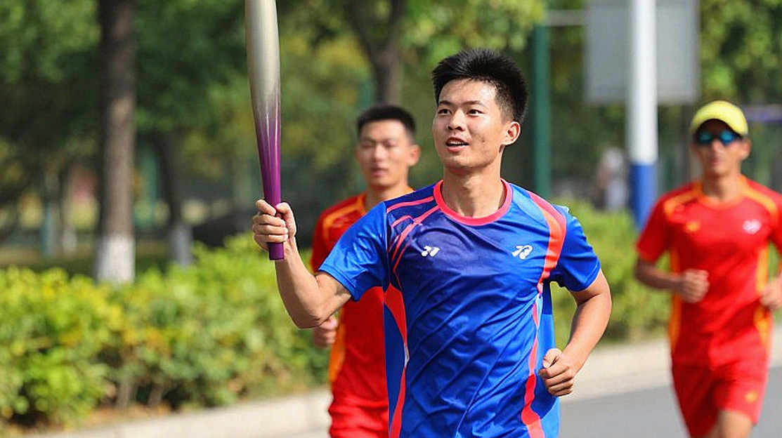 Thùy Linh dừng bước trước Xu Wen Jing: đọc thất bại bằng dữ liệu, không bằng cảm xúc Thùy Linh dừng bước trước Xu Wen Jing: đọc thất bại bằng dữ liệu, không bằng cảm xúc