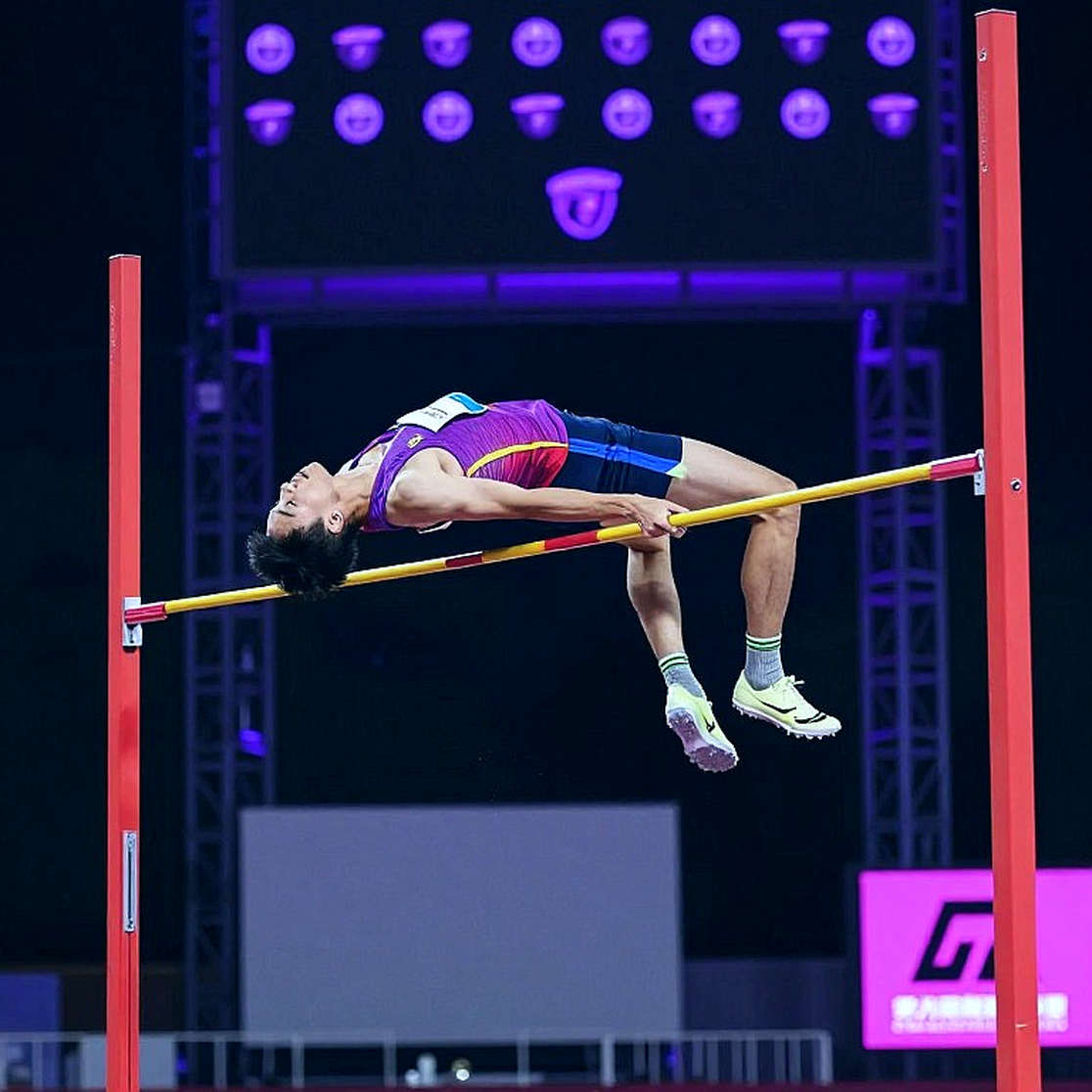Vòng lặp 6,7 km mỗi giờ và ba người phụ nữ không tên: sự thật đằng sau 'podium toàn nữ đầu tiên' tại Rasselbock Backyard Ultra Vòng lặp 6,7 km mỗi giờ và ba người phụ nữ không tên: sự thật đằng sau 'podium toàn nữ đầu tiên' tại Rasselbock Backyard Ultra