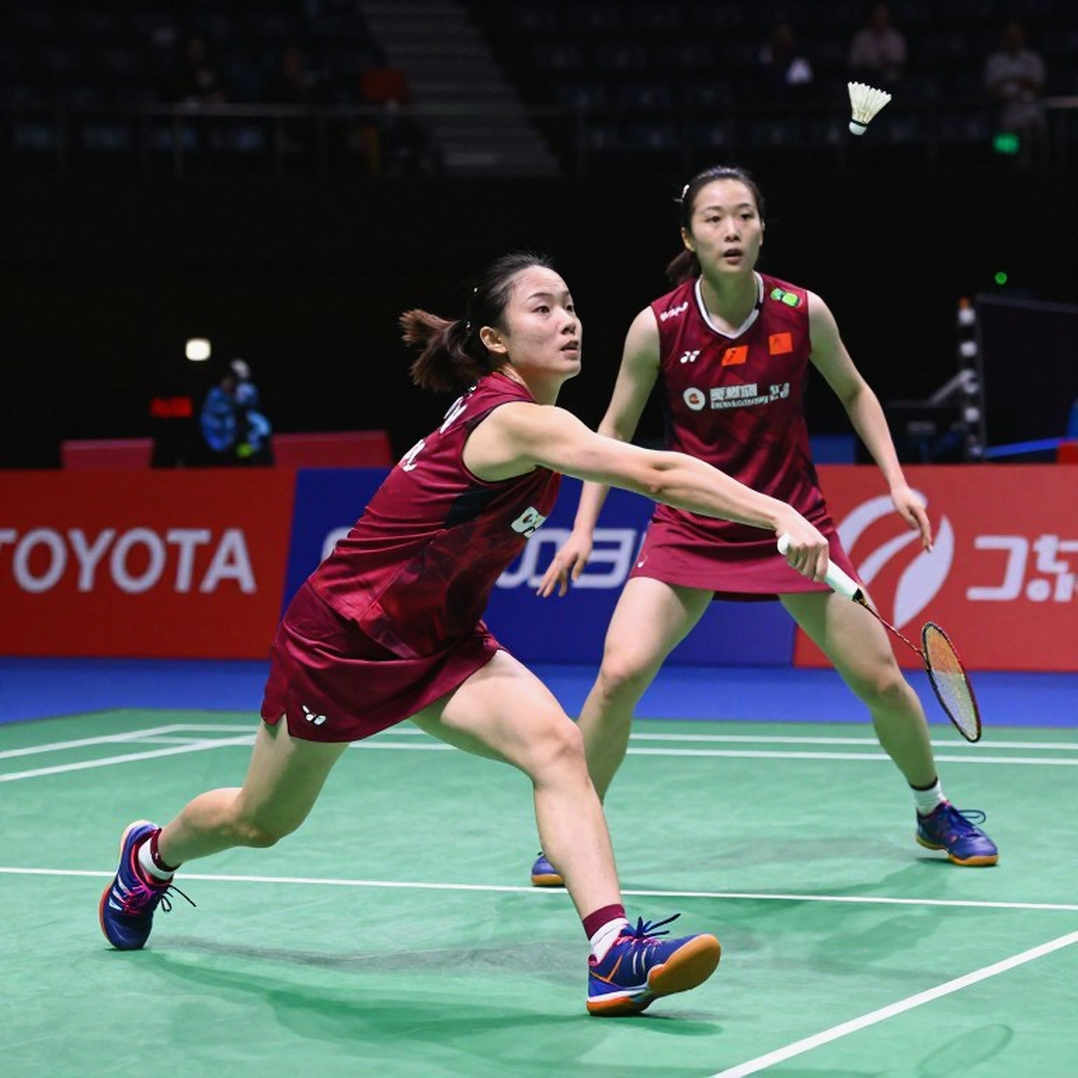 Alwi Farhan Spars With Kento Momota Before Asian Games 2026: The Lesson Lives in the Rallies Nobody Scores Alwi Farhan Spars With Kento Momota Before Asian Games 2026: The Lesson Lives in the Rallies Nobody Scores