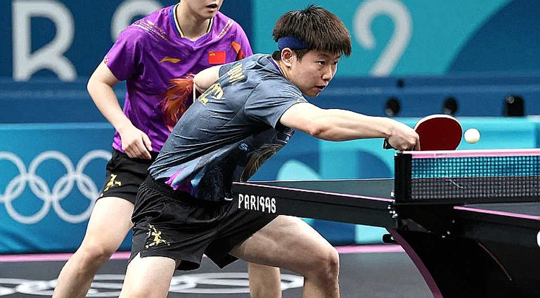 Chín ô trống và cái giá của một kết luận không có dữ liệu