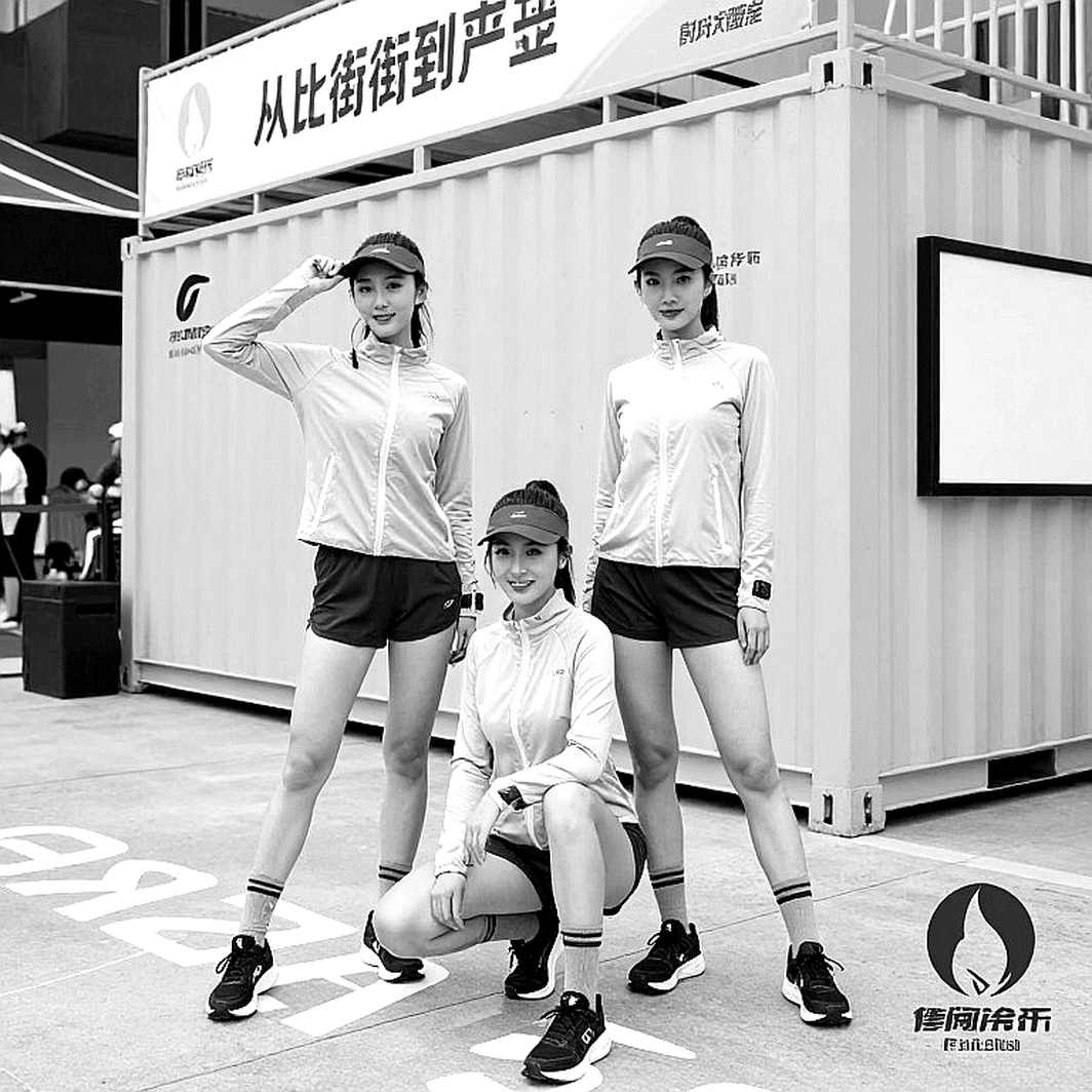 Mười Hai Ngày, Năm Môn, Một Cơ Thể: Bản Đồ Dữ Liệu Sau Lớp Sơn Của Chuyến Xuyên Hy Lạp Mười Hai Ngày, Năm Môn, Một Cơ Thể: Bản Đồ Dữ Liệu Sau Lớp Sơn Của Chuyến Xuyên Hy Lạp