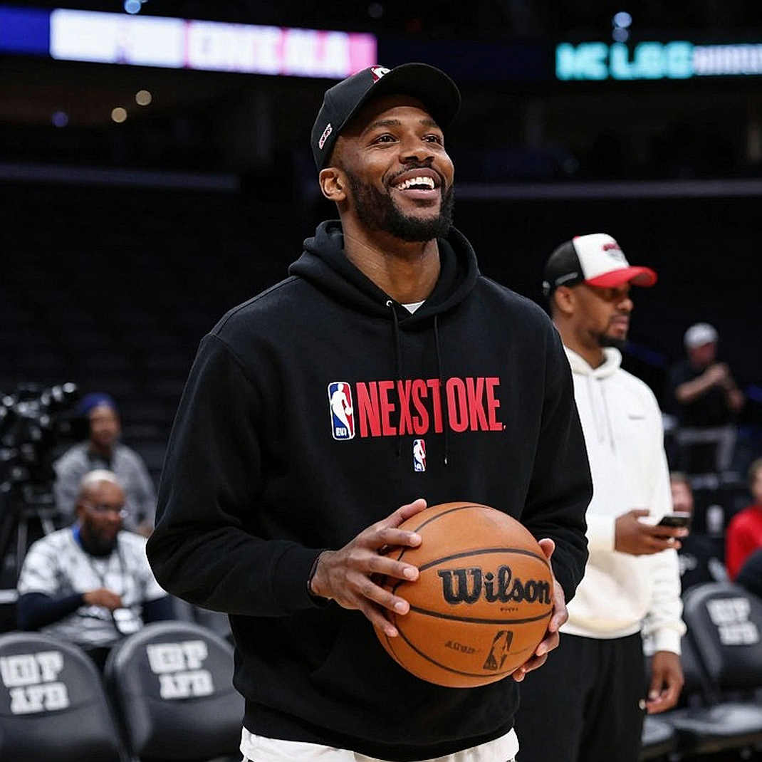 Jordan Hawkins signs two-way deal with Chicago Bulls: the repricing map of a former lottery pick