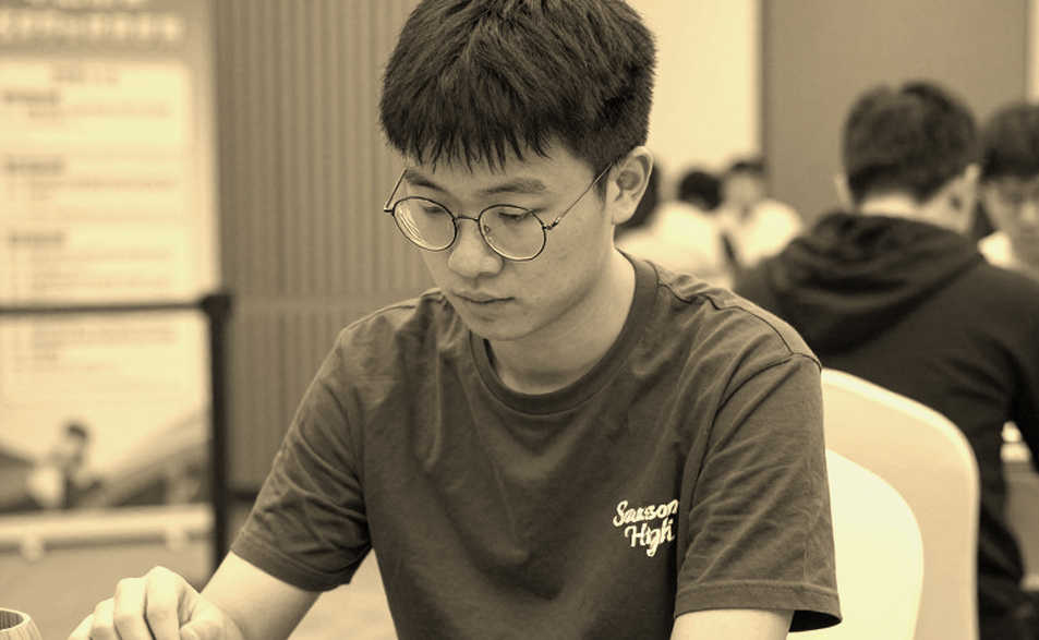 Lời hứa không có nước đi: cuộc bầu cử FIDE ở Samarkand và khoảng trống mang tên Carlsen Lời hứa không có nước đi: cuộc bầu cử FIDE ở Samarkand và khoảng trống mang tên Carlsen