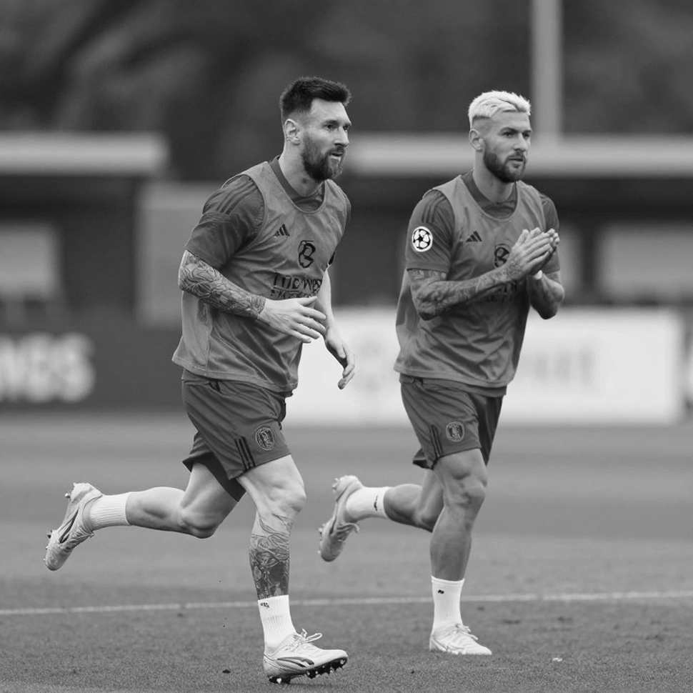 Mắt thường, VAR và người cầm còi: Giải mã kỷ luật trận đấu ở V-League mùa giải thường niên Mắt thường, VAR và người cầm còi: Giải mã kỷ luật trận đấu ở V-League mùa giải thường niên