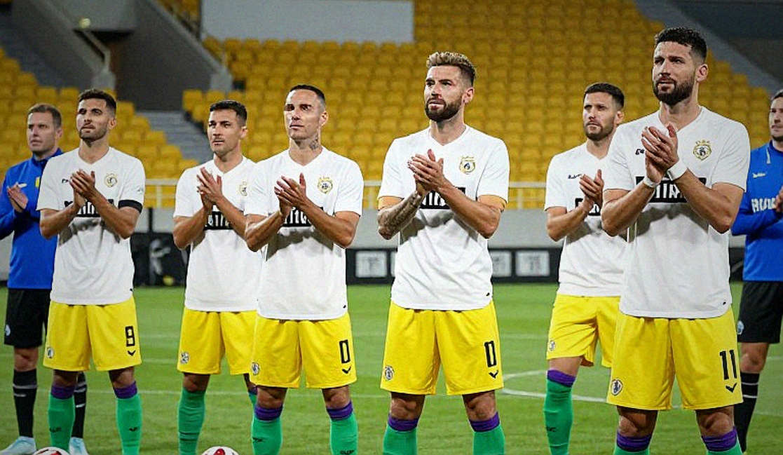 V-League and the Data Revolution: Why Vietnamese Football Still Values Players by Emotion V-League and the Data Revolution: Why Vietnamese Football Still Values Players by Emotion