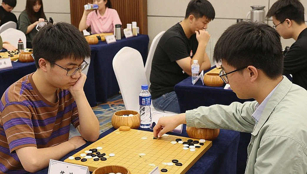 ChessBase Magazine 225: Bản giao hưởng Sicilian nằm ở đâu giữa tựa đề và trang giấy? ChessBase Magazine 225: Bản giao hưởng Sicilian nằm ở đâu giữa tựa đề và trang giấy?