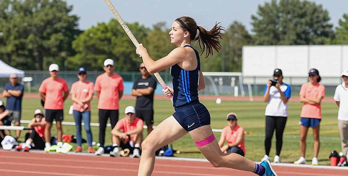 Bednarek gạt bỏ biệt danh 'kẻ về nhì', nhắm vinh quang Olympic sau cú đúp nước rút Budapest