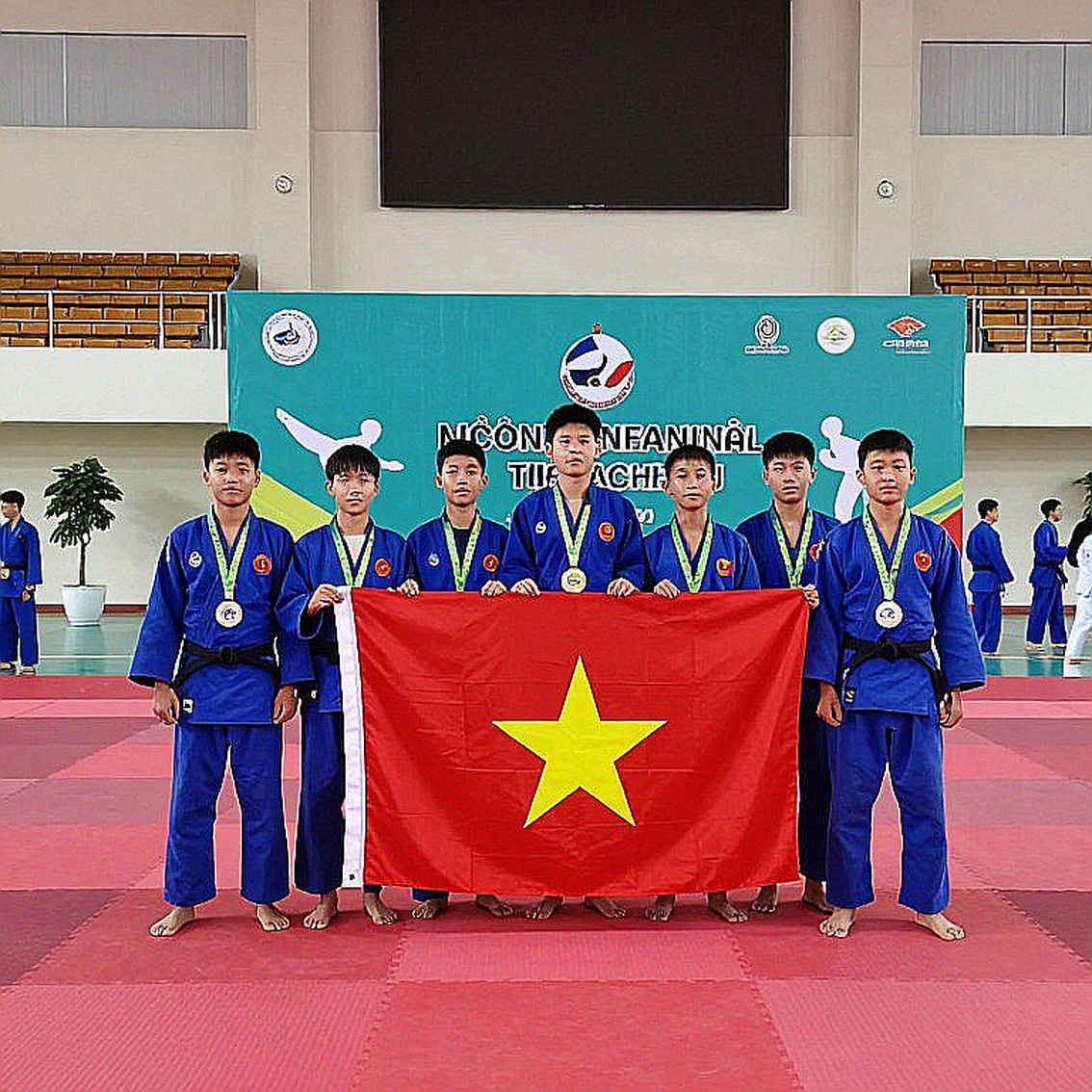 The 0.03-Point Gap and Poomsae Lessons from a Referee's Eye in Vietnam The 0.03-Point Gap and Poomsae Lessons from a Referee's Eye in Vietnam