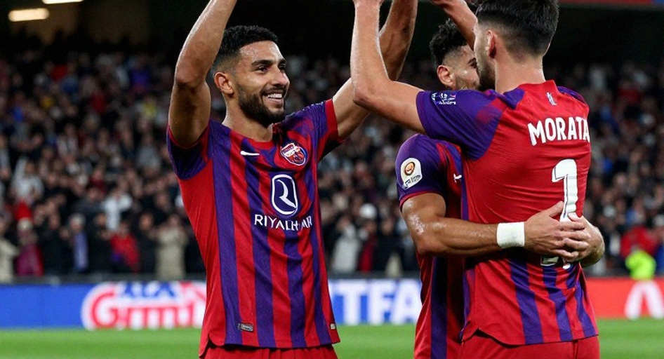 Carles Cuadrat Calls Vietnam a Title Contender: The Praise, the Trap, and the Silence Between the Lines Carles Cuadrat Calls Vietnam a Title Contender: The Praise, the Trap, and the Silence Between the Lines