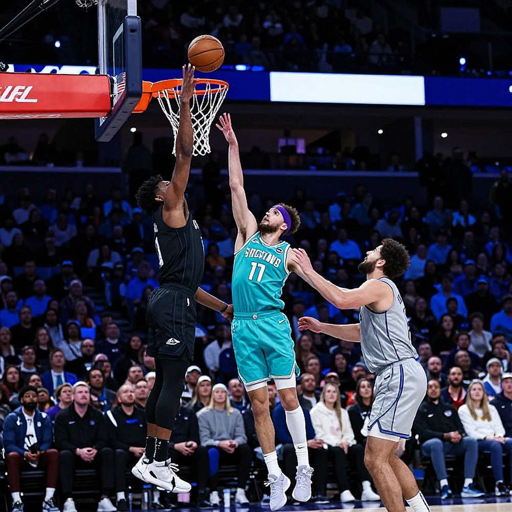 Real Madrid hạ Dubai 98-95 sau hiệp phụ, giành quyền gặp Olympiacos ở chung kết EuroLeague Super Cup Real Madrid hạ Dubai 98-95 sau hiệp phụ, giành quyền gặp Olympiacos ở chung kết EuroLeague Super Cup