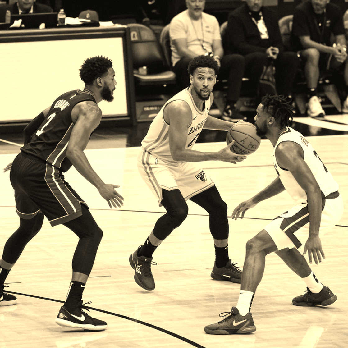 Trần cứng thứ hai: Vì sao mô hình gom sao đang chết dần ở NBA